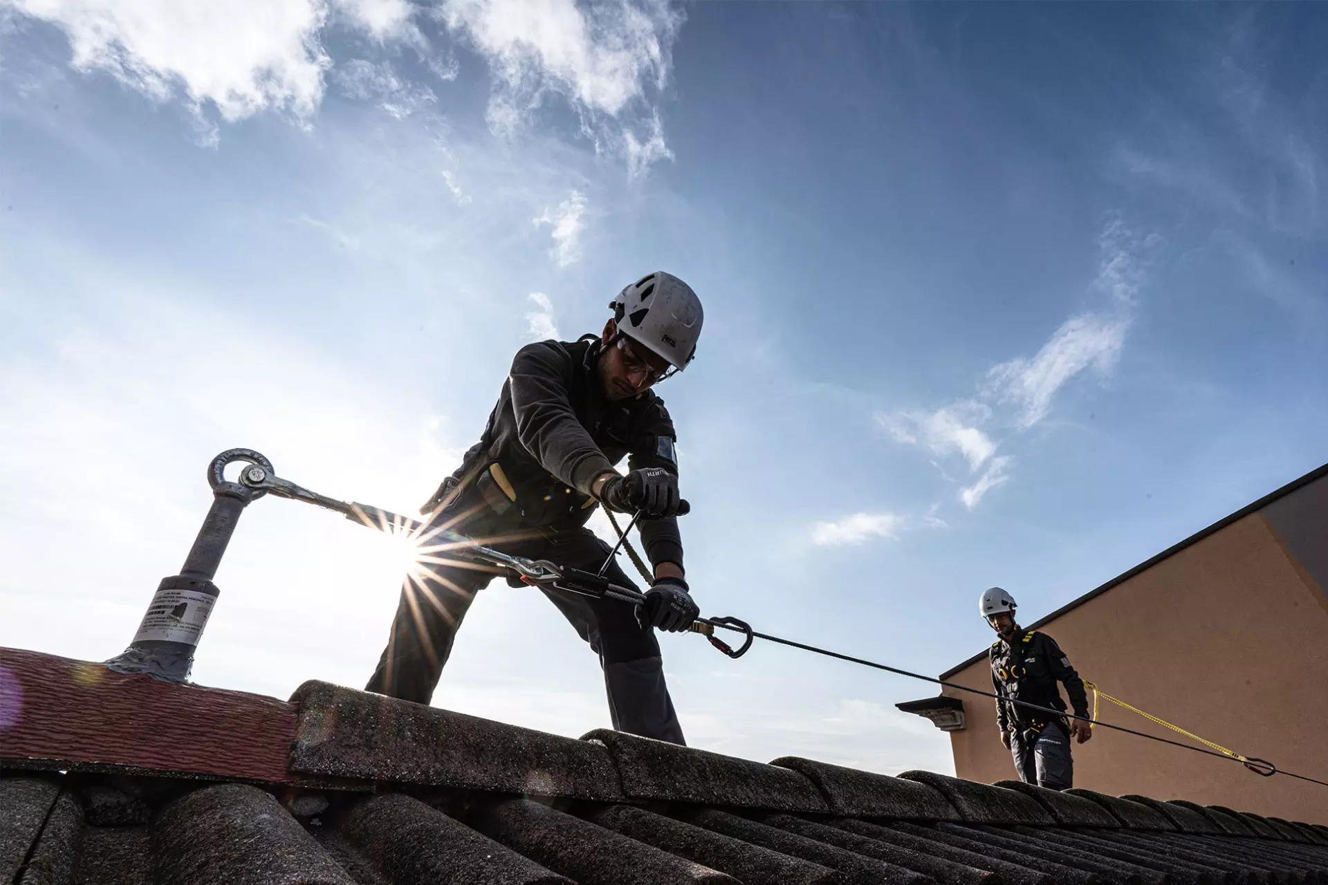 Divisione linee vita e sistemi anticaduta