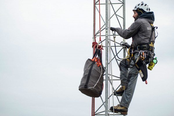 Sicurlive Group a 100 metri per installare la torre anemometrica
