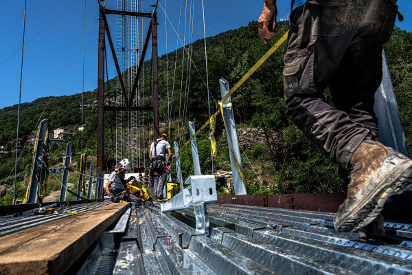 Intervento in fune: Sicurlive Group presso Passerella sulle Cassandre