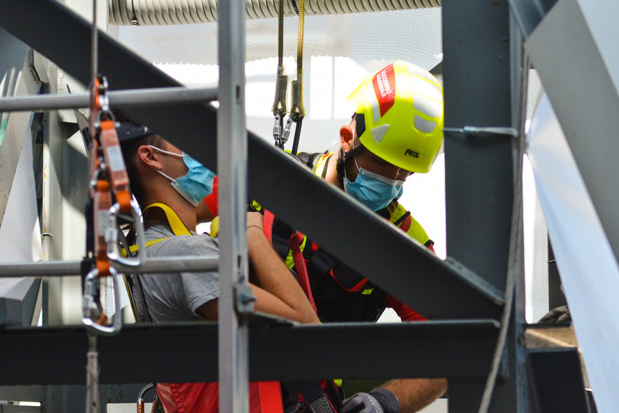 Corso di sicurezza sul lavoro: lavori in quota ed emergenze