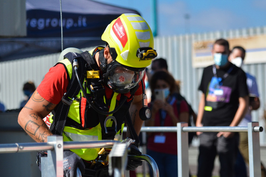 Corso di sicurezza sul lavoro: lavori in quota ed emergenze