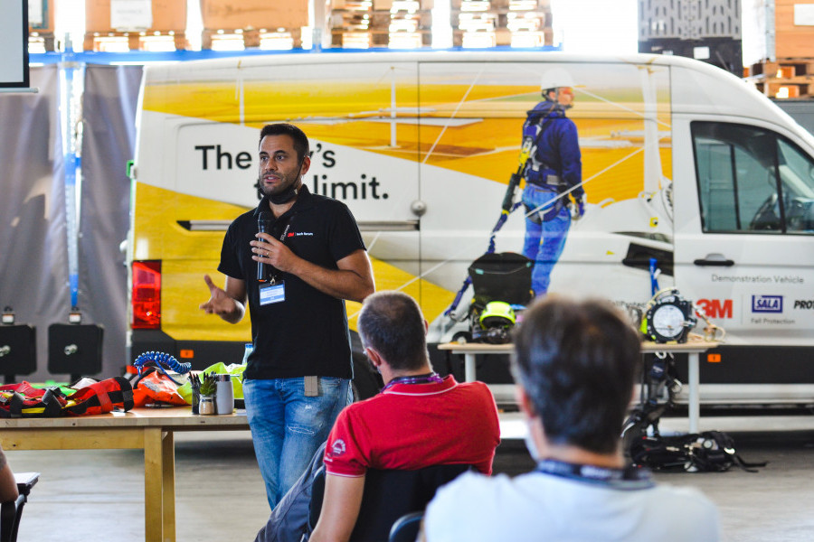 Corso di sicurezza sul lavoro: lavori in quota ed emergenze