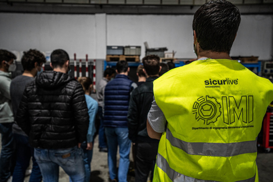 Lezione in Fabbrica: Sicurlive Group e l' Università degli Studi Brescia