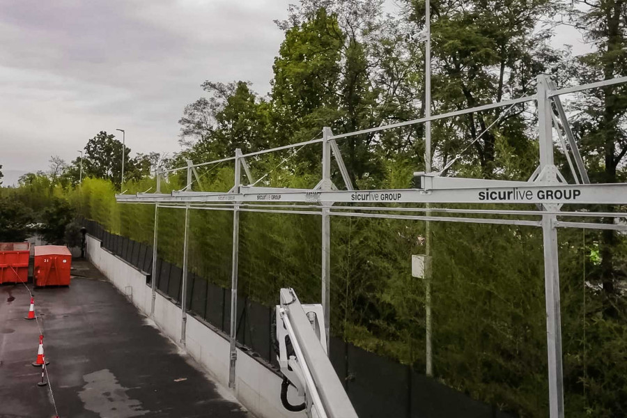 Baie di carico e scarico: come garantire la sicurezza dei lavori in quota