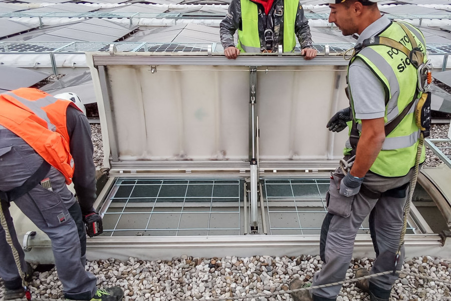 News Coperture e lucernari: Come prevenire il rischio di caduta dall'alto?