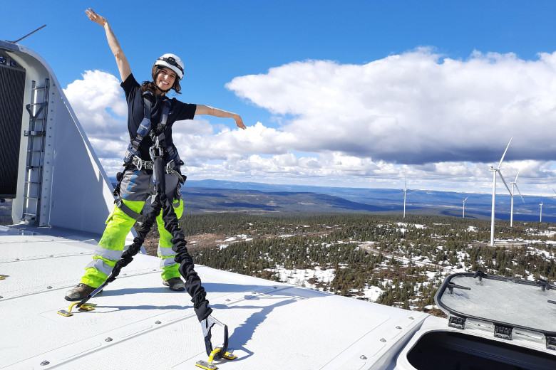 Intervista a Monica Disperati: La sua esperienza nei settori del Rope Access e dell'Eolico